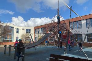 7f2b8bb7 d33b 4321 bbf5 94e1eb5870dc.news