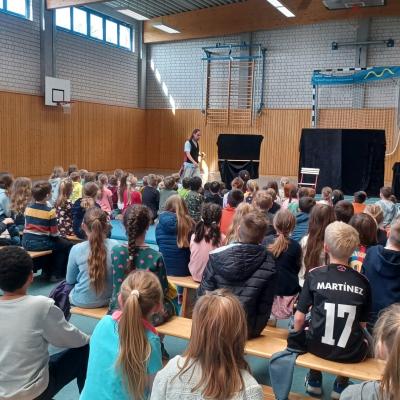 3b71ba79 e69c 43d0 8fda ba7b8b7a9a42