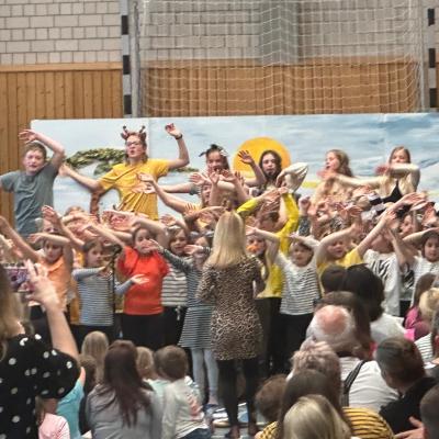 661d8df6 3954 4859 9468 614bef1d4e39